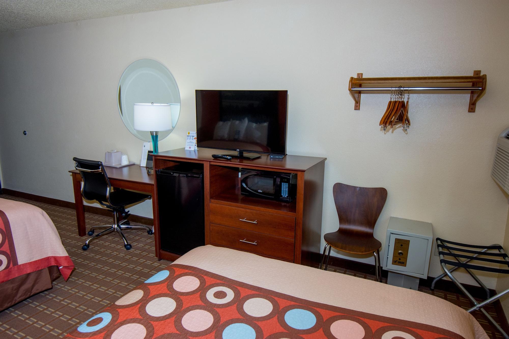 Super 8 By Wyndham Altoona Hotell Eksteriør bilde
