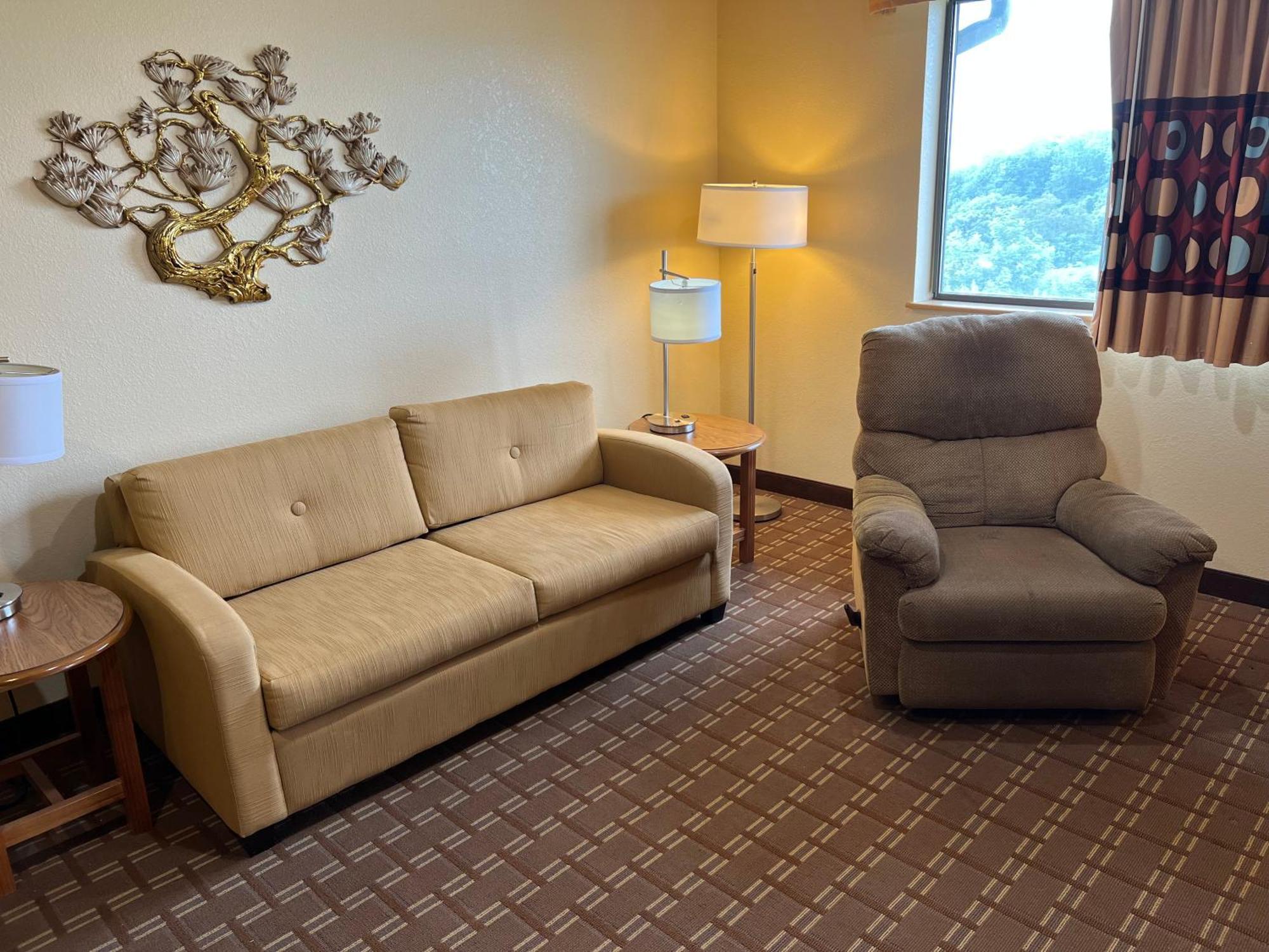 Super 8 By Wyndham Altoona Hotell Eksteriør bilde